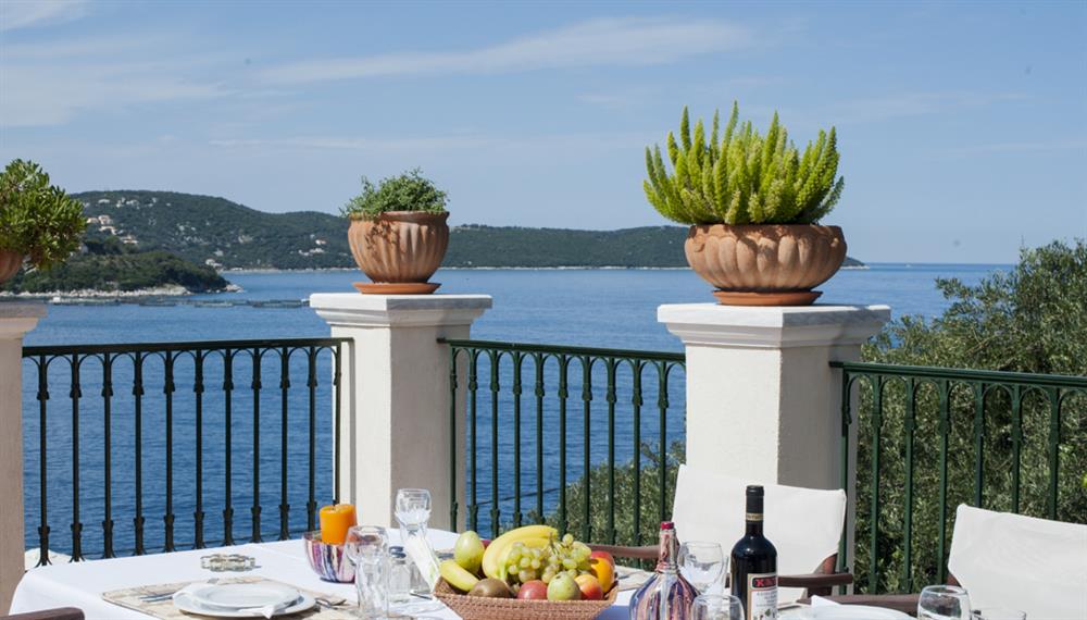 Ikos Kassiopi in Kassiopi, Corfu sleeps 8 people