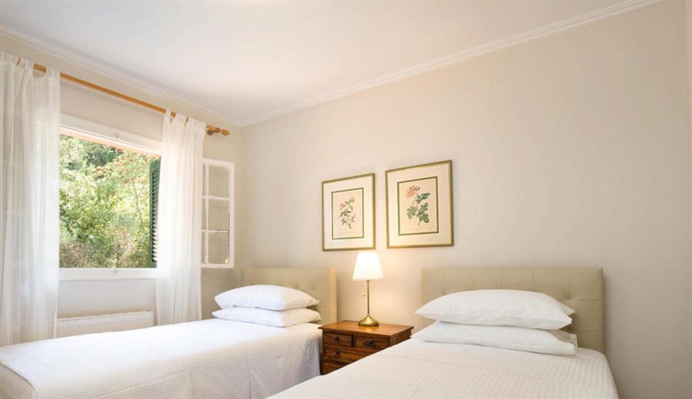 Kirki in Gastouri, Corfu has 4 bedrooms