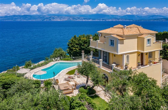 Villa Afroditi, Kassiopi, Corfu