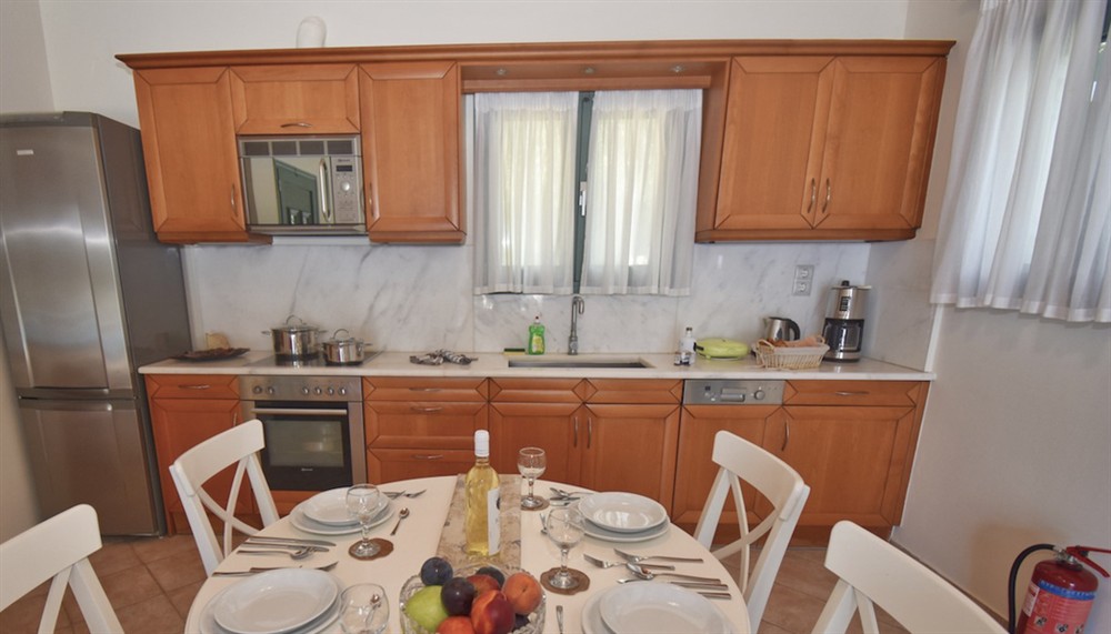 Enjoy your holiday at Villa Pasiphae in St Spyridon, Corfu