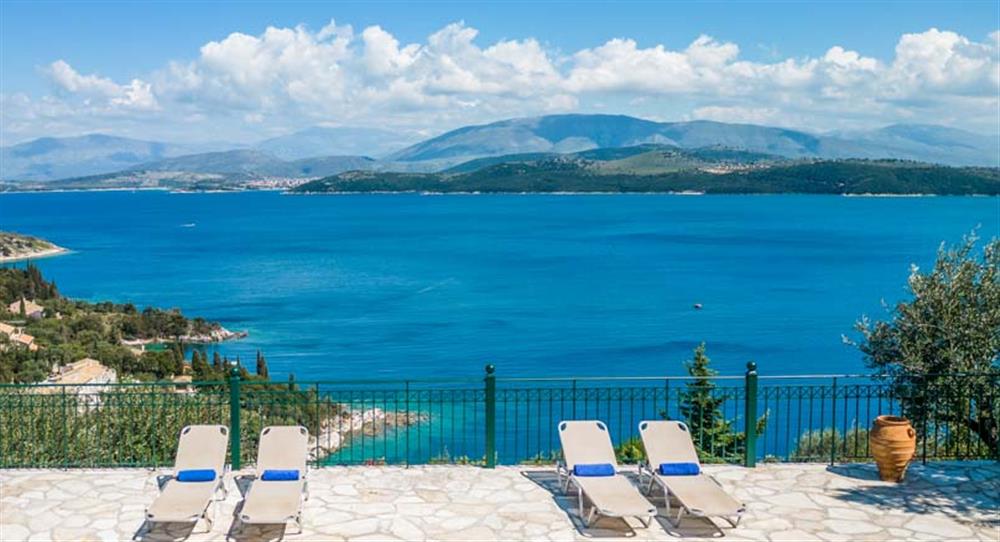 Book a holiday at Villa Zeus in Aghios Stefanos, Corfu