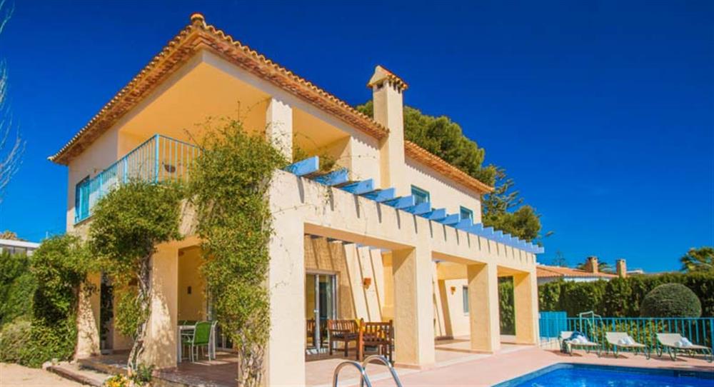 Book a holiday at Villa Gio in Calpe, Costa Blanca