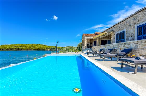 Villa Akira, Croatia