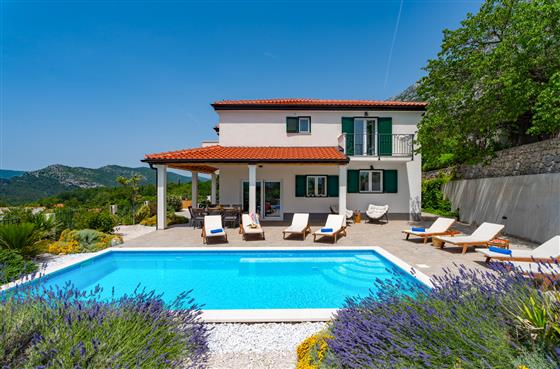 Villa Emils, Gata, Croatia