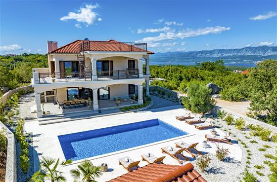 Villa Lutalo, Croatia