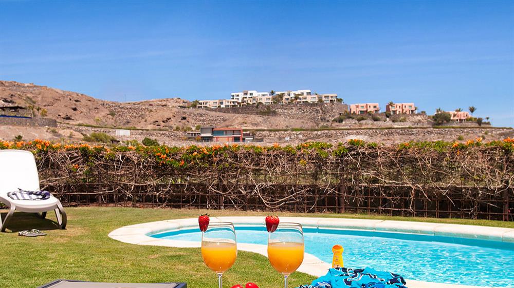 Villa Los Lagos 5 in Salobre Golf Resort, Gran Canaria has 3 bedrooms