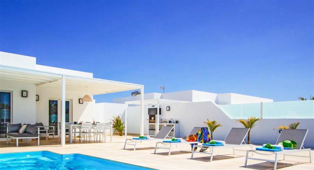 Villa Balandra in Playa Blanca, Lanzarote sleeps 6 people