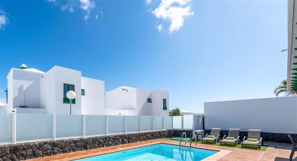 Villa Fula in Playa Blanca, Lanzarote sleeps 6 people