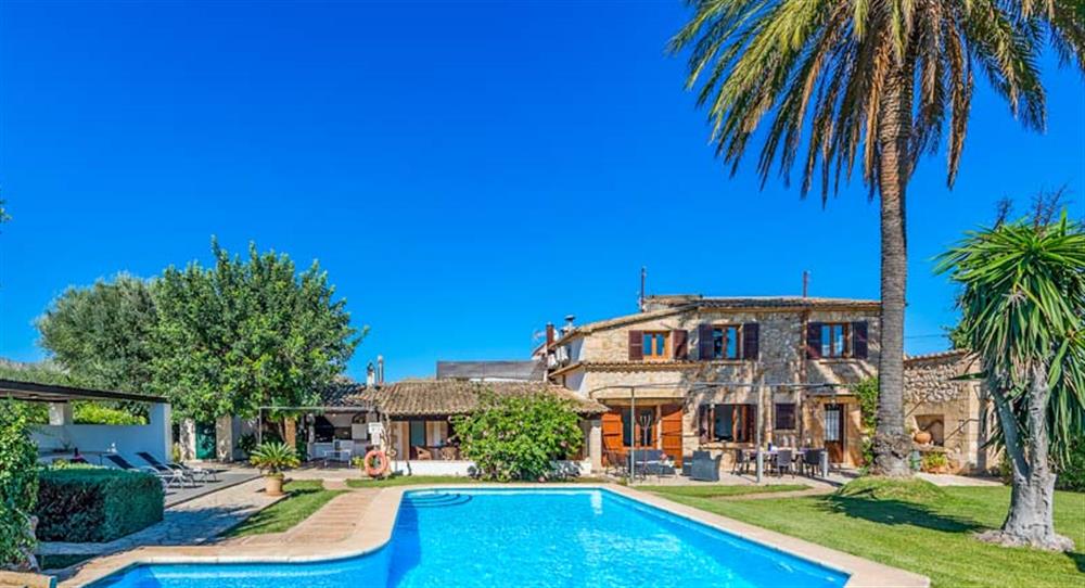 Can Jocs in Pollensa, Majorca has 3 bedrooms