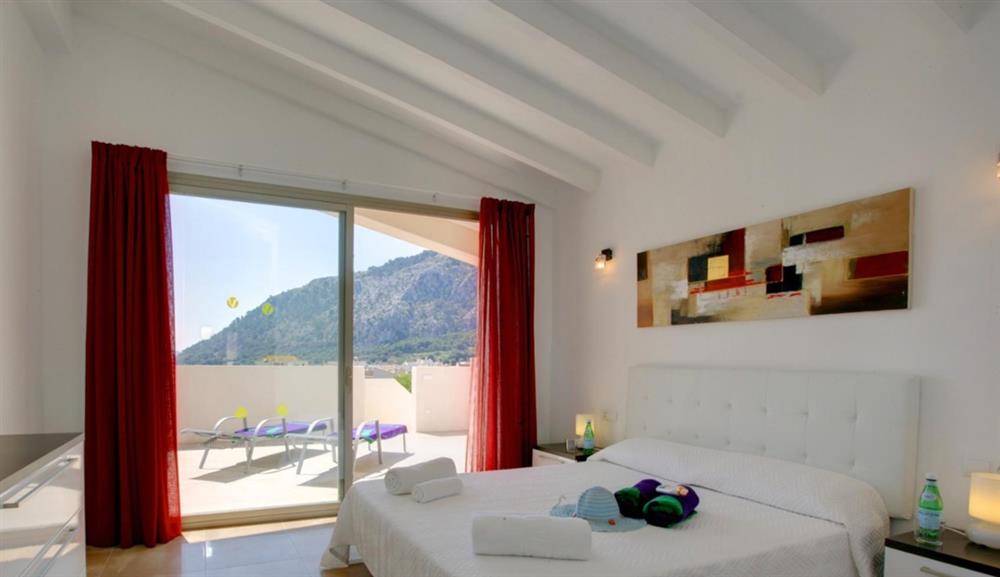 Villa holidays at Ca’n Torres in Pollenca, Majorca