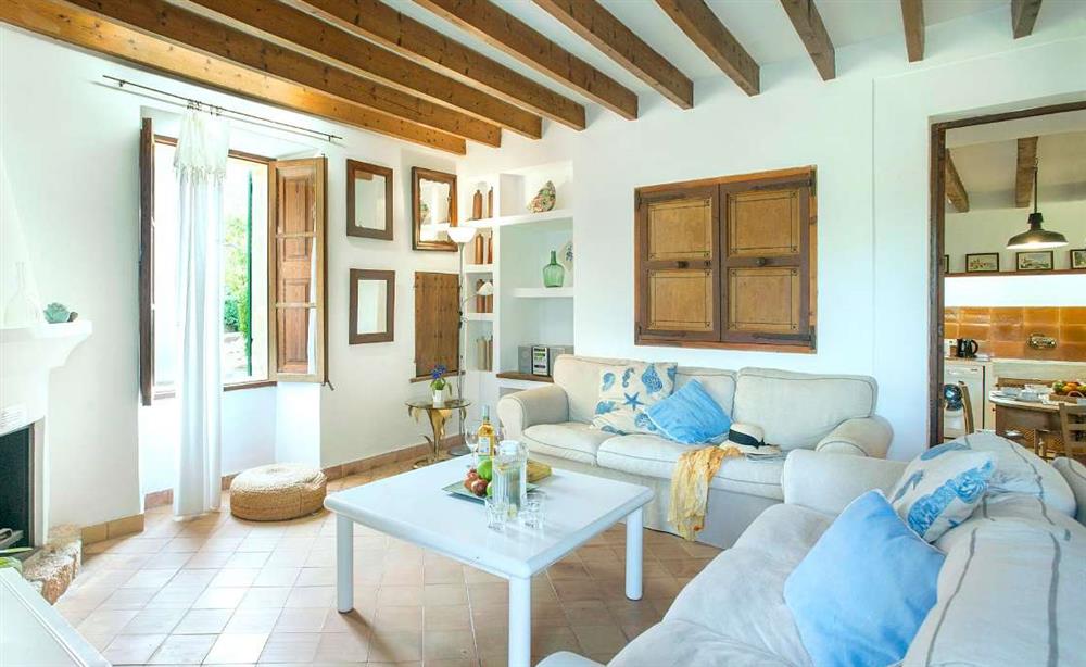 Son March Petite in Vall d’en March, Pollenca, Majorca sleeps 5 people