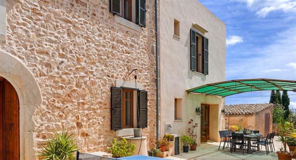 Book a holiday at Villa Mestressa in Cala d'Or, Majorca