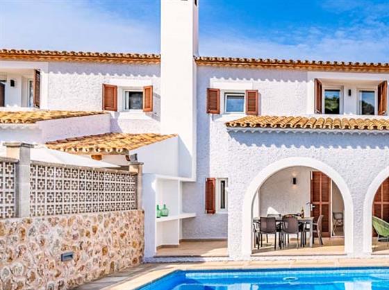 Villa Monsy 2, Puerto Pollensa, Majorca