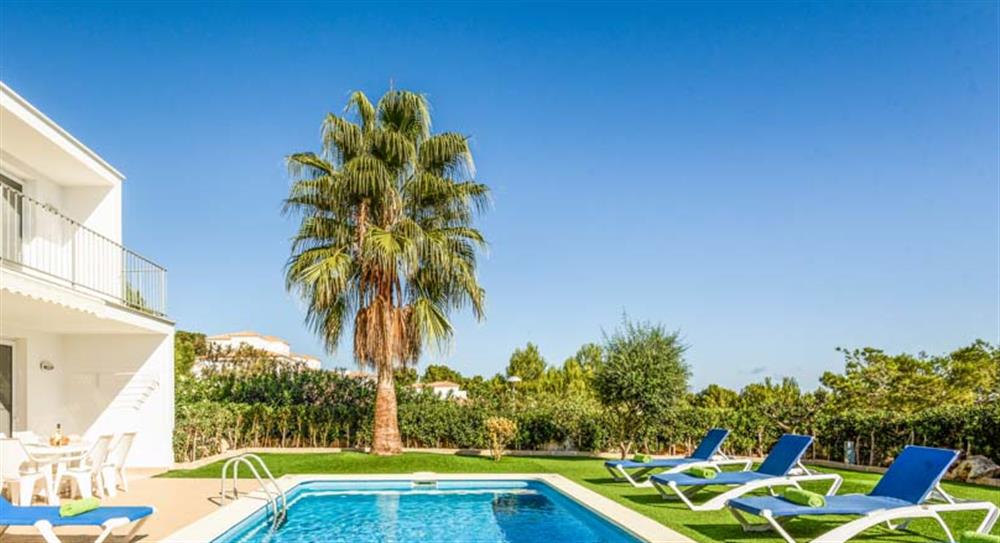 Book a holiday at Villa Rachel in Arenal D'en Castell, Menorca