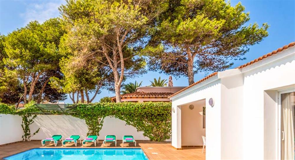 Book a holiday at Villa Raquel Bosch in Cala'n Bosch, Menorca