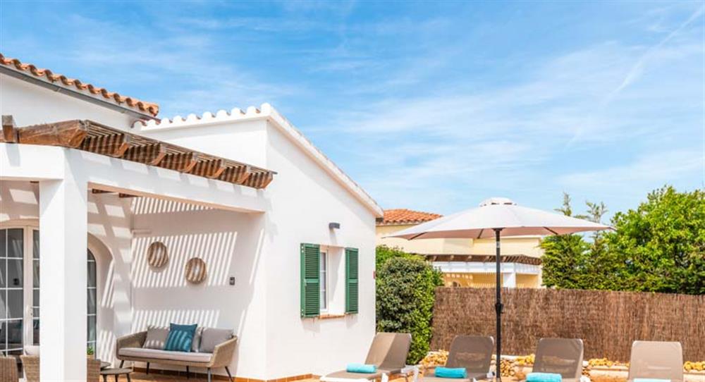 Villa Sara Porter in Cala'n Porter, Menorca sleeps 6 people