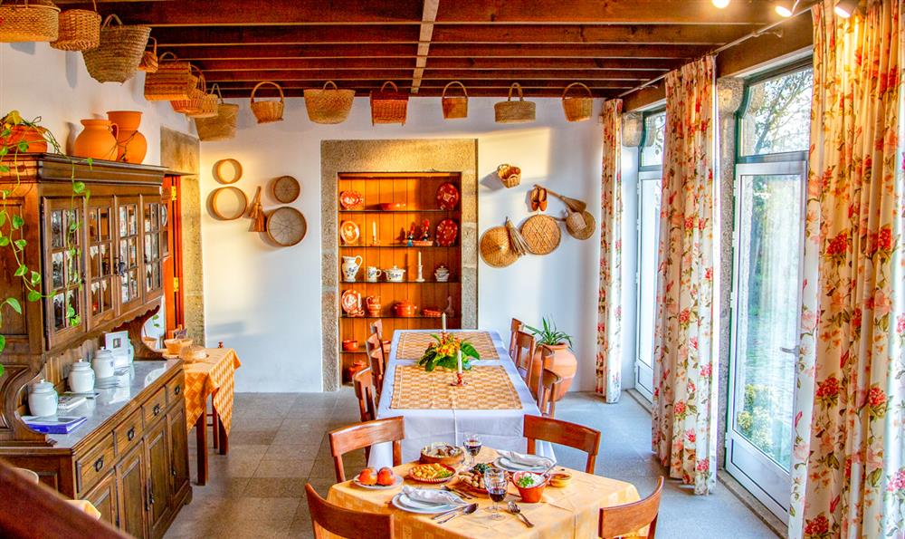 Casa da Tia Judite in Portugal sleeps 12 people