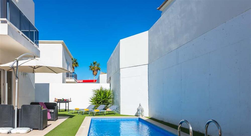 Villa Campanula in Costa Adeje, Tenerife has 4 bedrooms