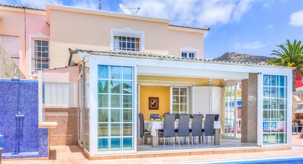 Villa Teide Sol in Costa Adeje, Tenerife has 5 bedrooms