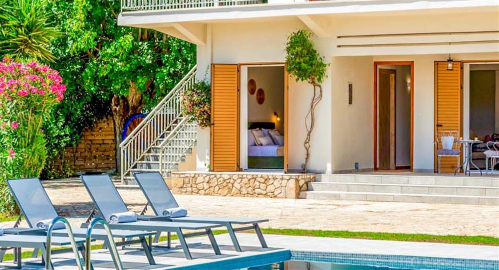 Villa Agricola in Alykes, Zakynthos has 5 bedrooms